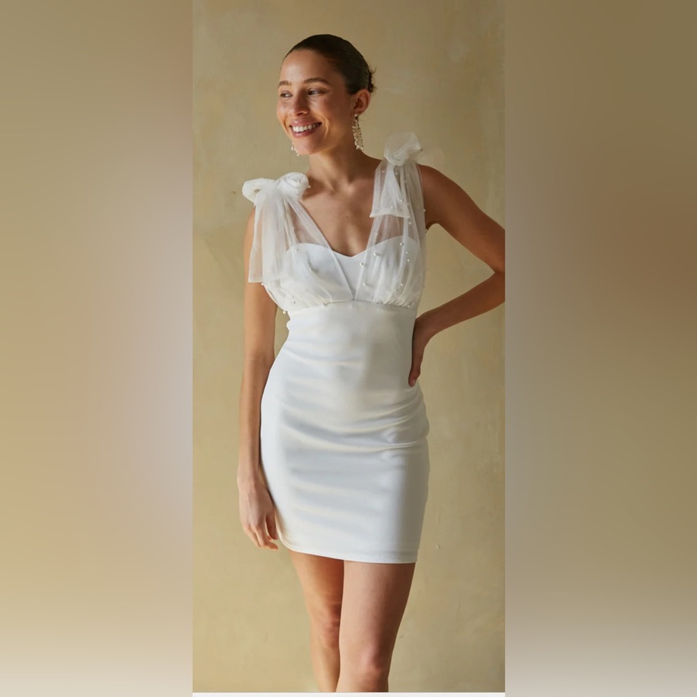 American Threads Pearl Bridal Dress